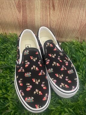Vans Classic Slip-On KPop Demon Hunters Black Multi-Color US 9M 10.5W